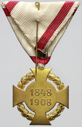 Jubilejní kříž z roku 1908 na vojenské stuze, bronz zlacený