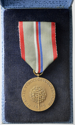 Pamětní medaile k 20. výročí osvobození Československa, bronz, etue 