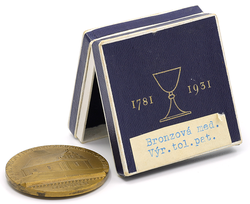 Bronzová medaile Na paměť 150.výročí tolerančního patentu 1781 - 1931 - 40 mm. etue