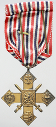 Československý válečný kříž 1939 - 1945, lípová ratolest na stuze, miniatura, bronz