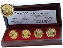 Sada čtyř zlatých medailí Karel IV. a jeho manželky 2008 Proof